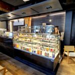 Cube-Refrigerated-Display-Case